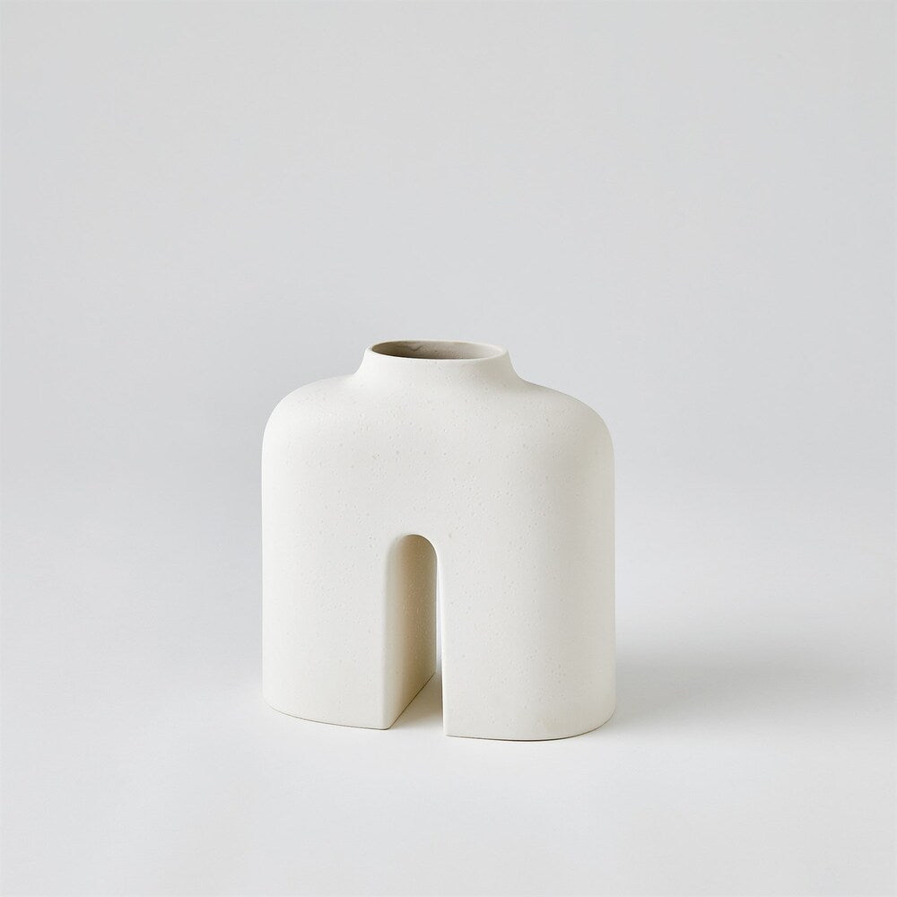 Guardian Vase - White/Cream